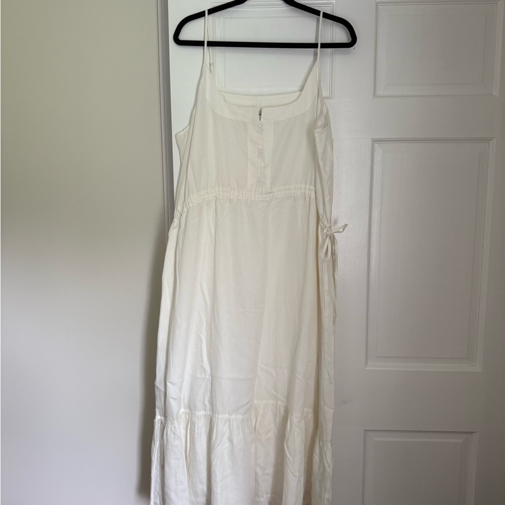 Darling White Sleeveless Maxi Sundress
